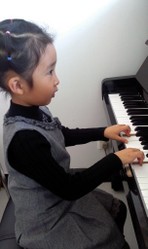 贺绿汀钢琴声乐艺术培训中心