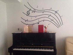 彩艺钢琴教室 Logo