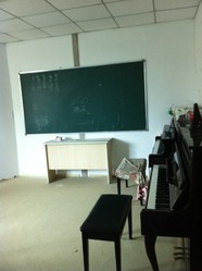 乐洋钢琴艺术培训学校 Logo