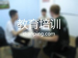 春韵钢琴&电子琴艺术培训中心 Logo